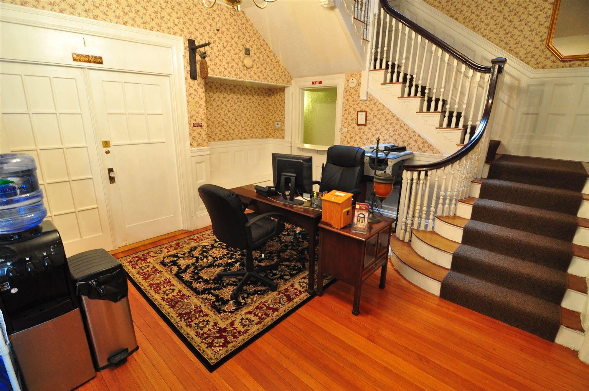 Beacon Inn 1750 Brookline Esterno foto